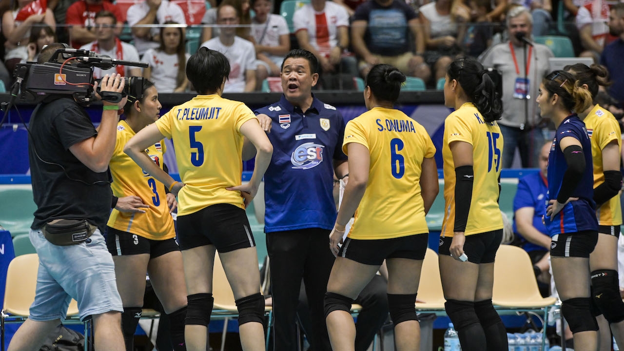 "ส.วอลเลย์บอล" เผยเหตุไม่เรียกนักตบรุ่นพี่ 5 เซียน เก็บตัวลุย "เนชันส์ ลีก 2021" 