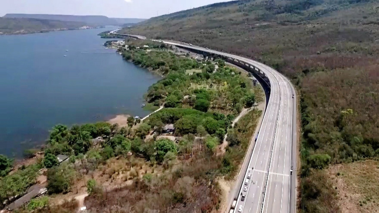 สงกรานต์ 64 คนเดินทางเพิ่ม 20% ชี้ มอเตอร์เวย์ระบายรถมิตรภาพถึง 40% 