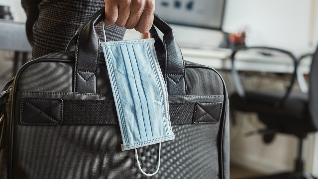 ข้อควรรู้ ตรวจพบเชื้อโควิด-19 ต้องเตรียมตัวอย่างไรก่อนเข้า รพ.