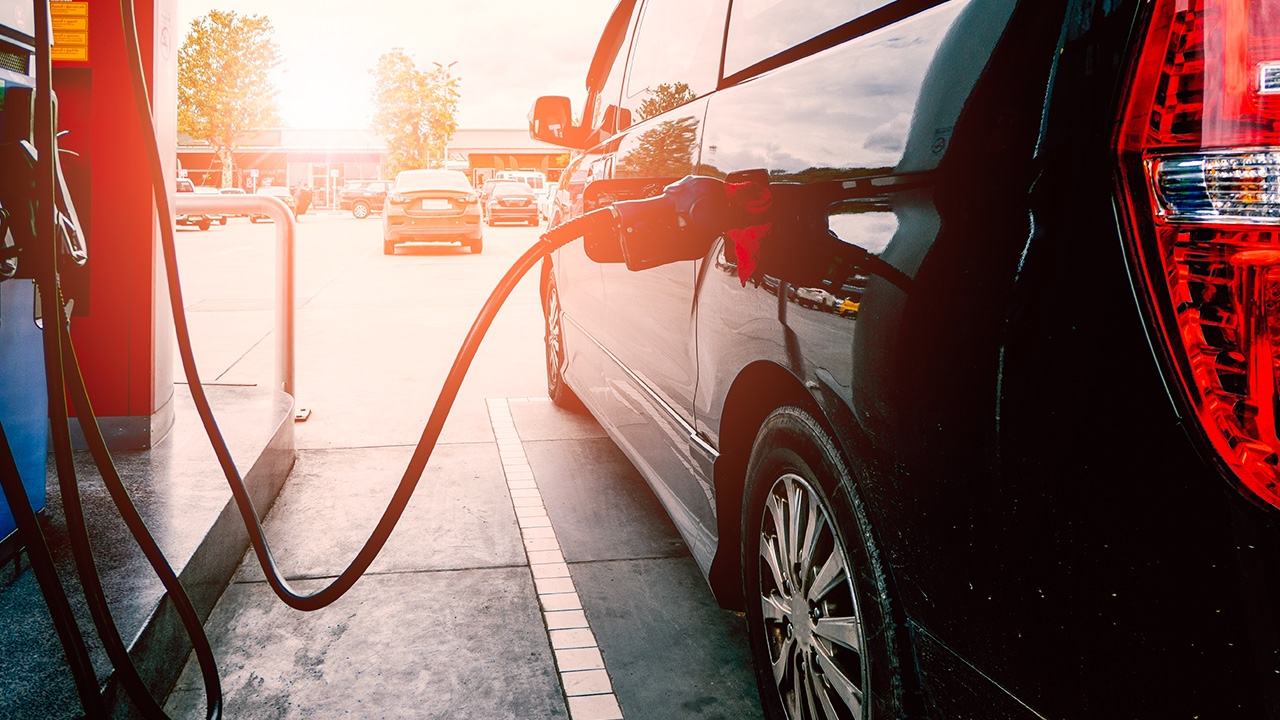 .ปรับลด ราคาน้ำมัน ทุกชนิดทั้งดีเซล โซฮอล์ 40 สต. เว้น E85 ลด 20 สต..