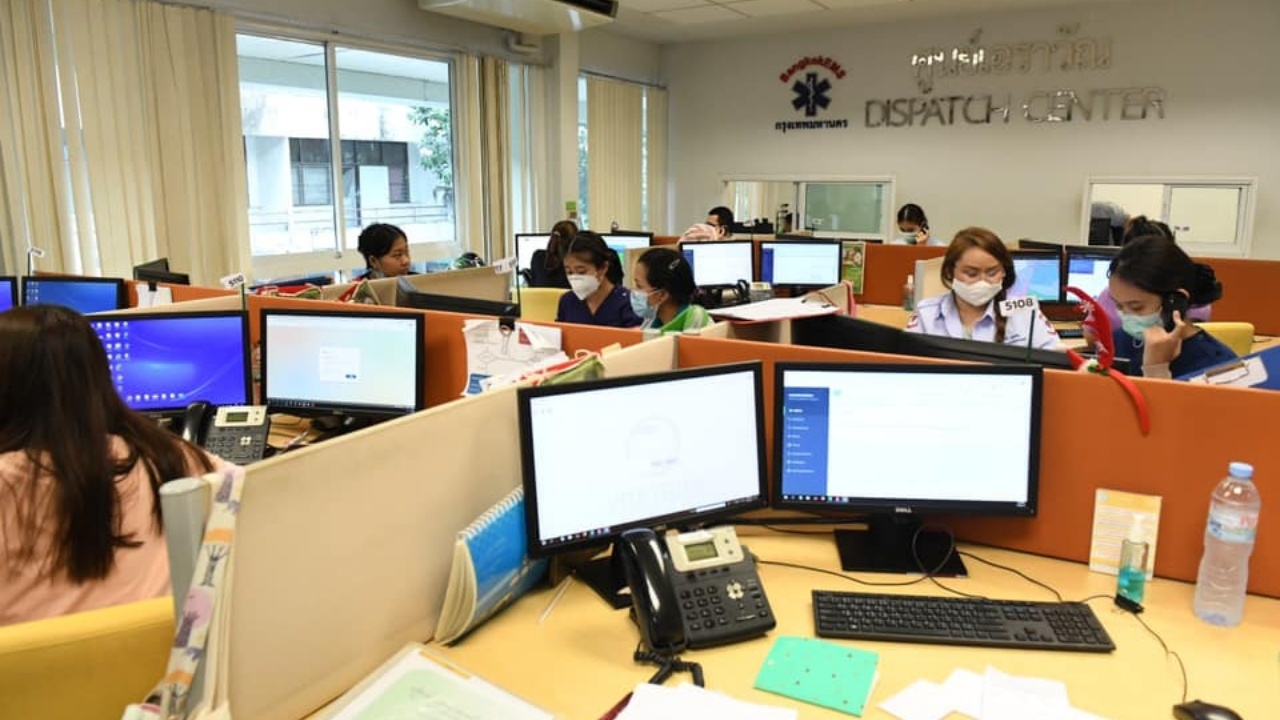 กทม. เพิ่มประสิทธิภาพสายด่วน 1669 ประสานรับผู้ติดโควิดส่งรพ. ให้เร็วที่สุด