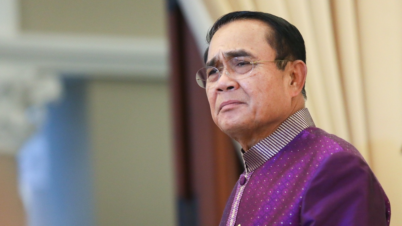 นายกฯ สั่งเข้มคุมสถานการณ์ตามโซนสี หากจำเป็นสั่งปิดสถานที่-เคอร์ฟิวได้