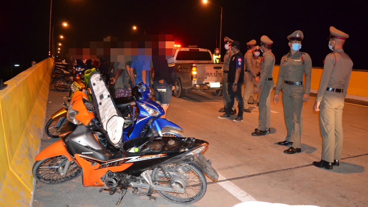 จับแก๊งเด็กแว้นฝืน พรก.คุมโควิด เด็กสุดแค่ 7 ขวบ