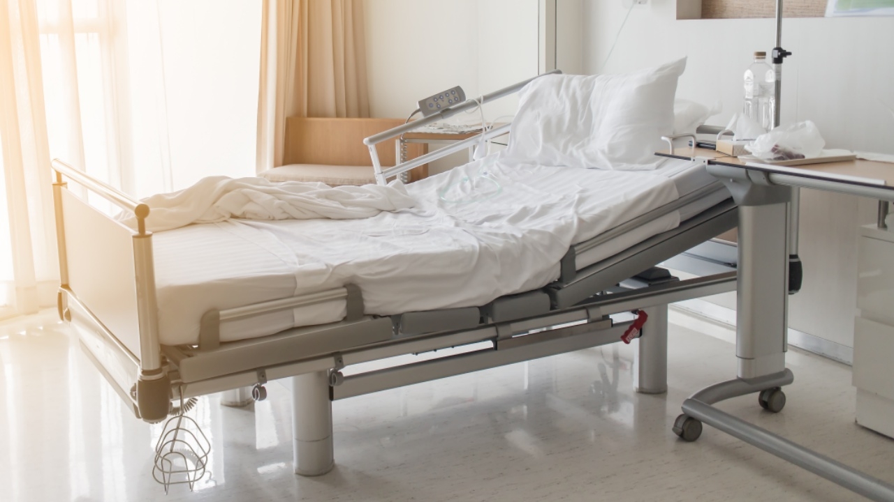 แพทย์ยัน รพ.เอกชน เตียงยังว่างรับผู้ป่วยโควิด พร้อมจับคู่โรงแรมทำ Hospitel