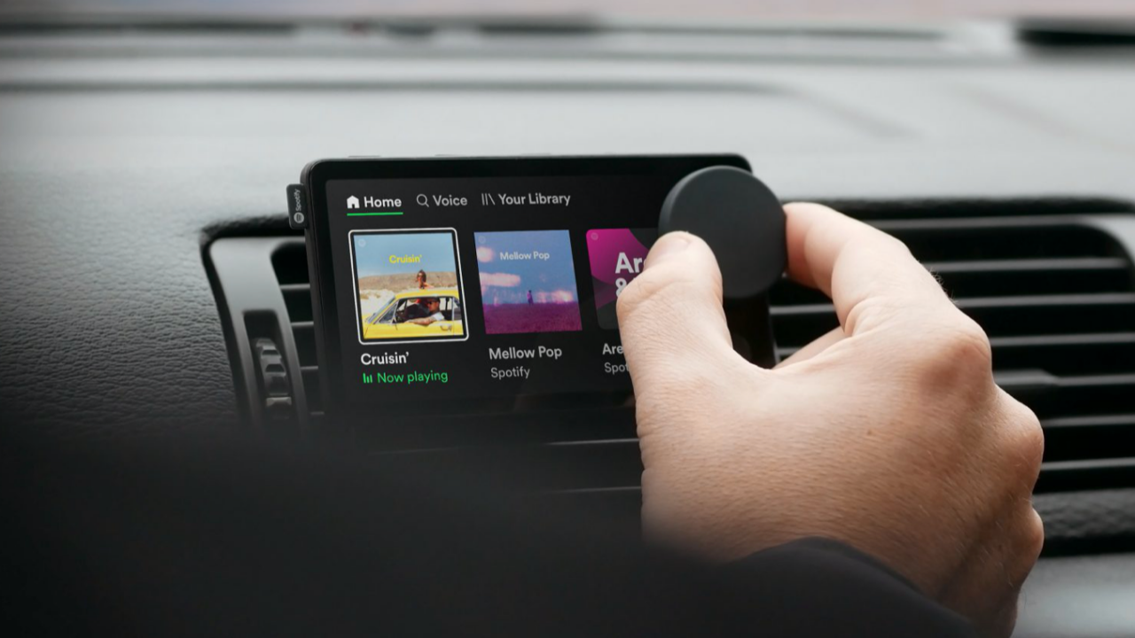 Spotify ชนคู่แข่ง เปิดตัว Car Thing ไว้ติดรถฟังพอดแคสต์