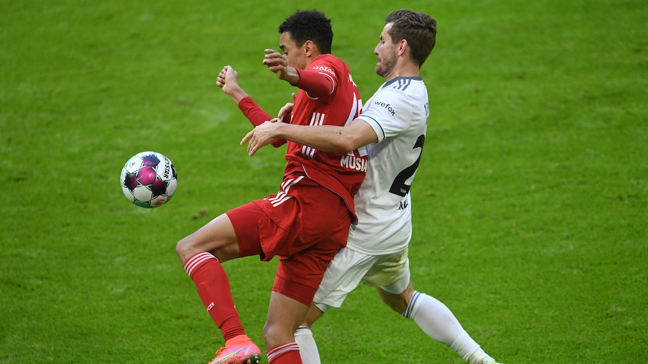 บาเยิร์น เซ็ง โดนอูนิโอนไล่เจ๊าท้ายเกม 1-1 สรุปผลบุนเดสลีกา