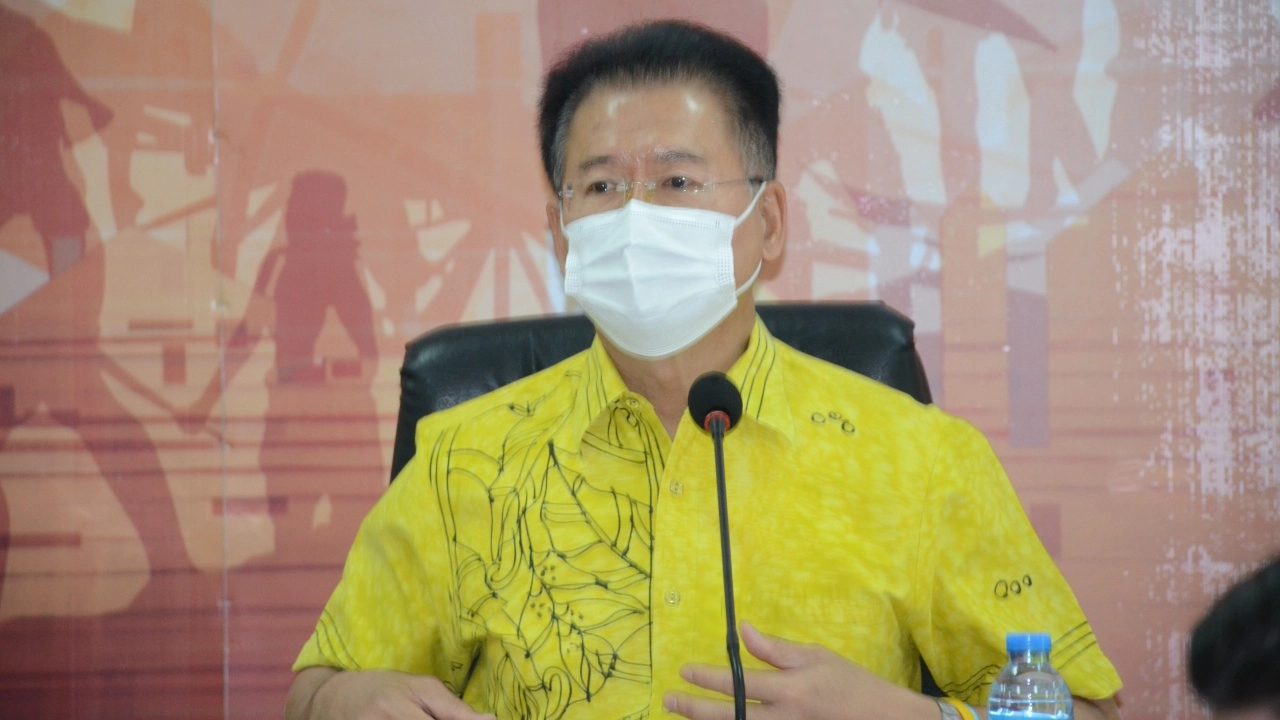 โควิดโคราชพุ่งพรวด 17 ราย ผวจ.สั่งเตรียมพร้อม รพ.สนาม