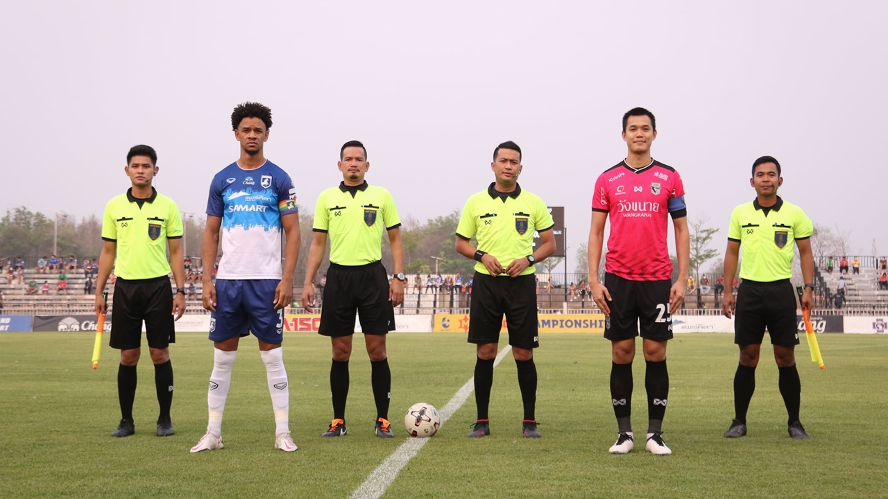 ไม่รอด สั่งแบนผู้ตัดสินเกม แพร่-ชัยนาท 3 เดือน เหตุทำหน้าที่ผิดพลาด