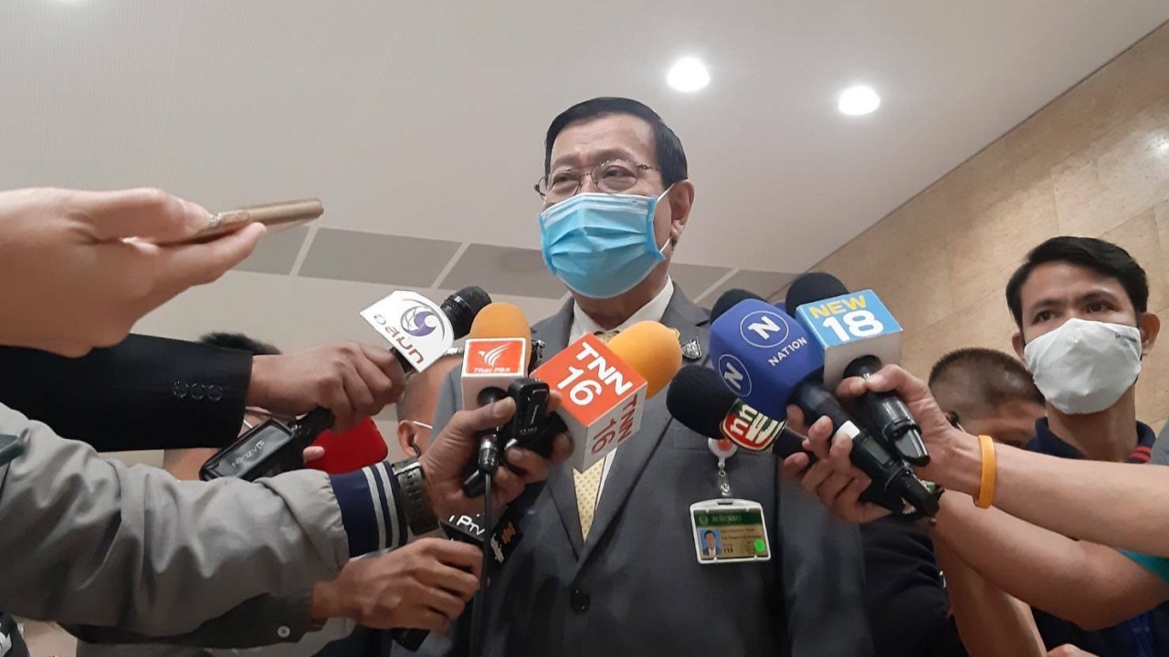 "พรเพชร" คาด ถกร่าง พ.ร.บ.ประชามติ เสร็จ 8 เม.ย. ขอ ส.ว.รับผิดชอบ ห่างโควิด