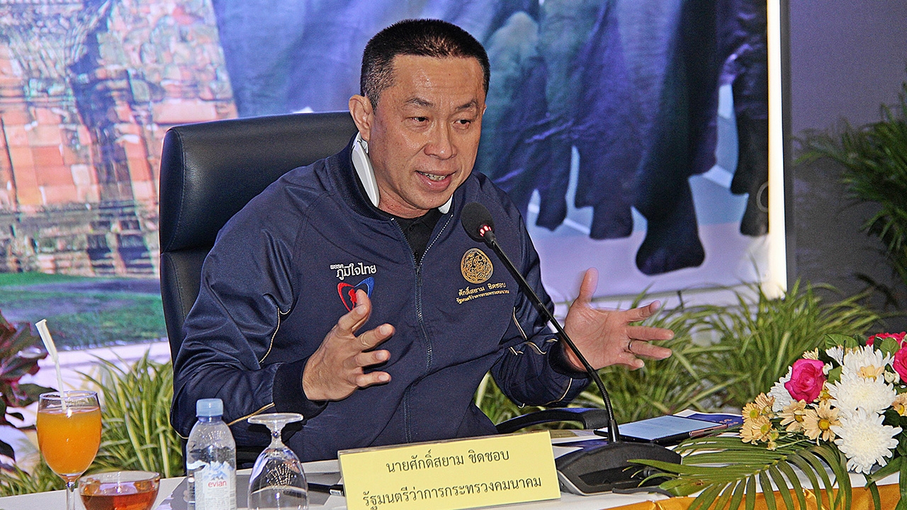 "บุรีรัมย์" แถลงยัน "ศักดิ์สยาม" ติดโควิด พบสาวติดเชื้อด้วยอีก 2 