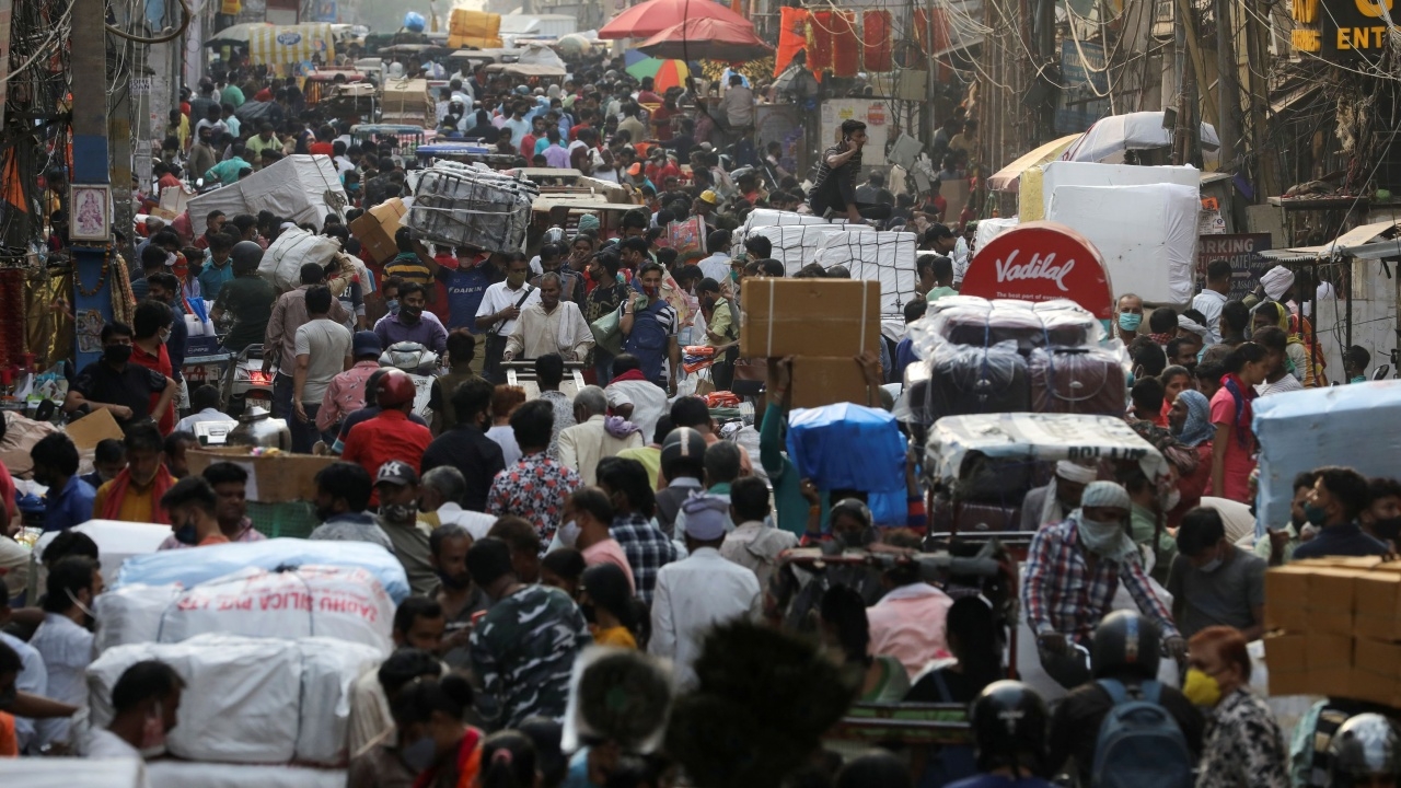 อินเดียเครียด ประกาศเคอร์ฟิวในนิวเดลี สกัดโควิดแล้ว เจอระบาดหนักรอบใหม่