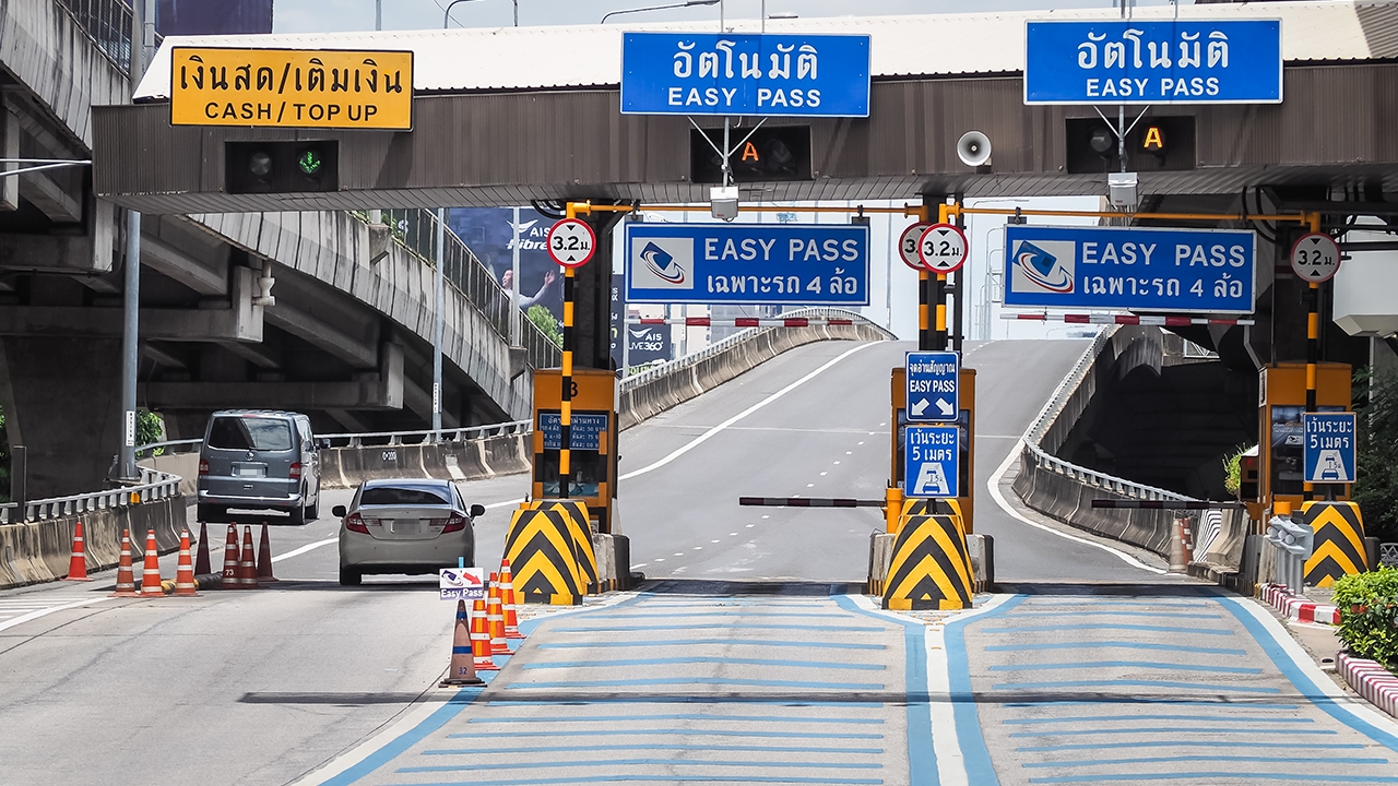 ฟรีวันนี้ด่วน 1, 2, อุดรรัถยา วันจักรี-กทพ.ปิดหน้าด่านพระราม 9 ปรับปรุงผิวจราจร