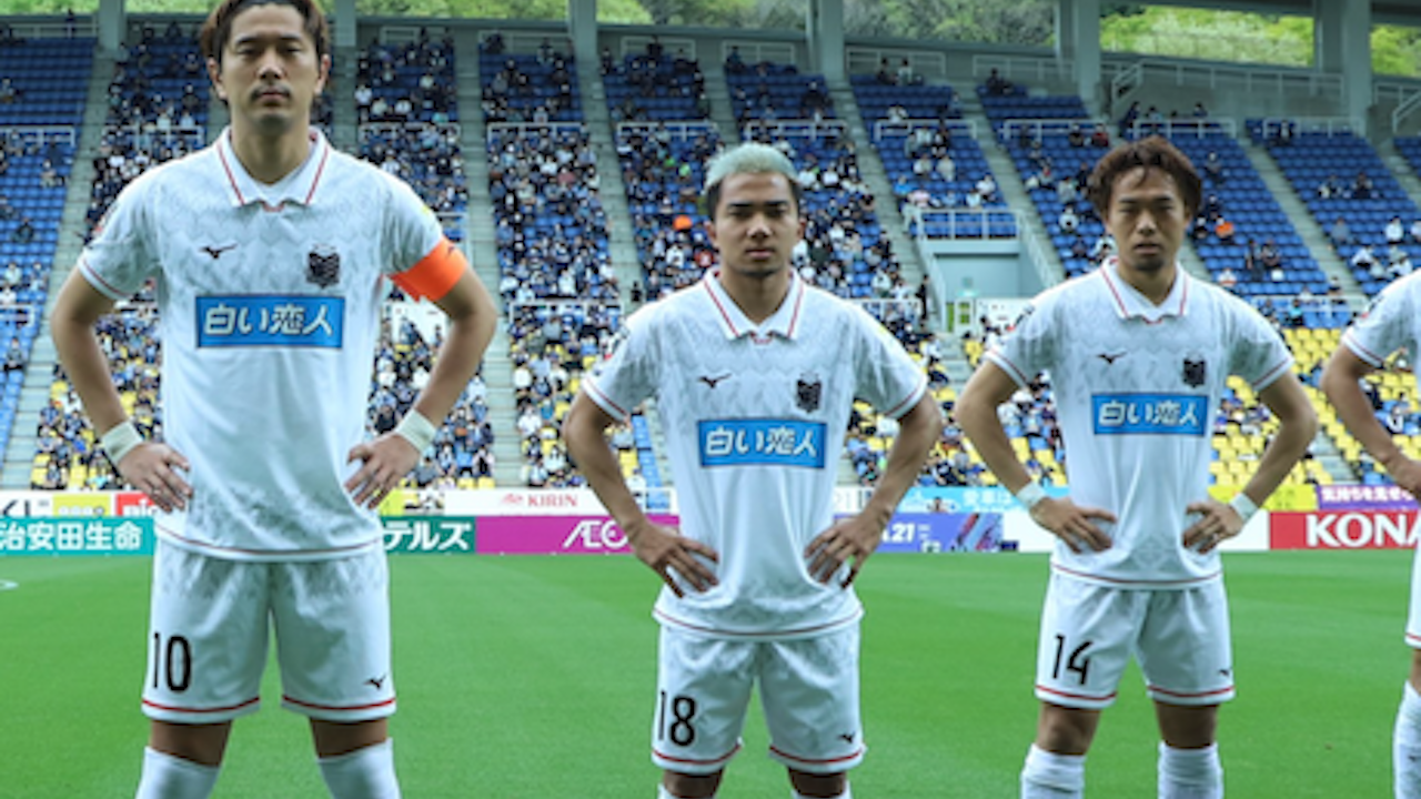 ชมคลิปฟอร์ม ชนาธิป สรงกระสินธ์ เกมช่วยซัปโปโรบุกชนะฟุกุโอกะ