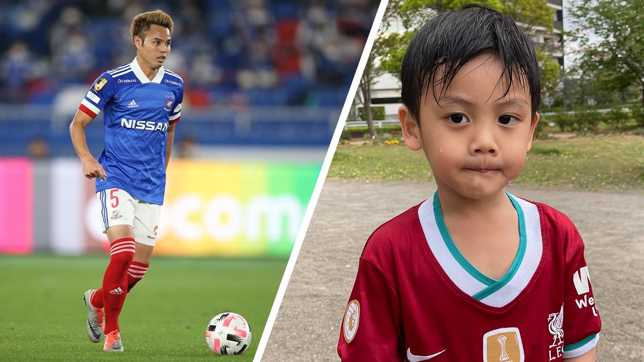"ธีราทร" พา "น้องลิสบอน" สวมชุด "ลิเวอร์พูล" โชว์เพลงแข้งที่ญี่ปุ่น (คลิป)