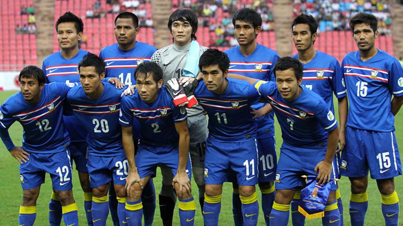 ย้อนเหตุการณ์ APRIL FOOL DAY ของวงการฟุตบอลไทย ที่ทำให้ชาวไทยทั้งประเทศ ดีใจเก้อ