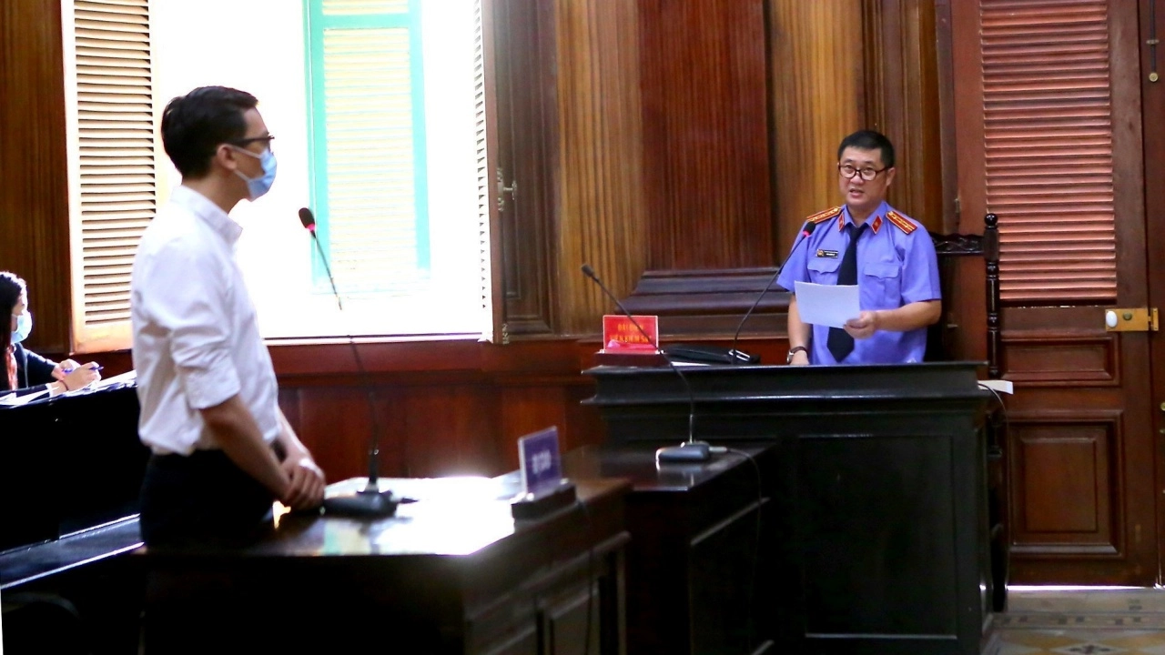 สจ๊วตเวียดนามถูกศาลสั่งจำคุก 2 ปี ฐานแพร่เชื้อโควิด