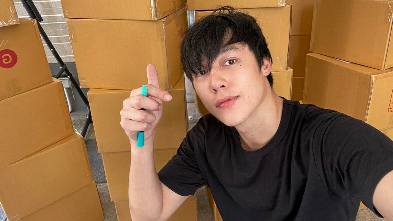 “หมาก ปริญ” จับมือแฟนคลับส่งต่อกำลังใจฝ่าวิกฤติโควิด-19