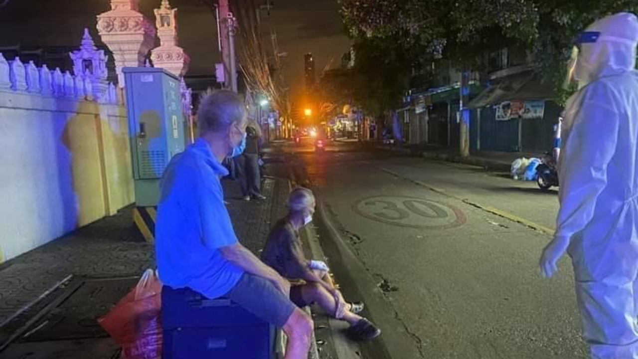 กองทัพ แจง 3 ผู้ป่วยโควิดขอลงกลางทาง ยืนยันไม่ได้ทิ้ง