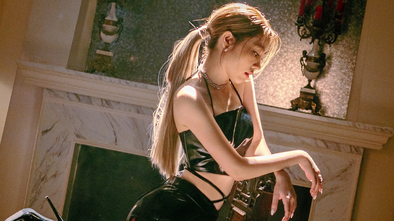 “แปม อัญญ์ชิสา” โชว์สเต็ปแดนซ์สวยเซ็กซี่ ผ่านเอ็มวี “บอยเฟรนด์ ”