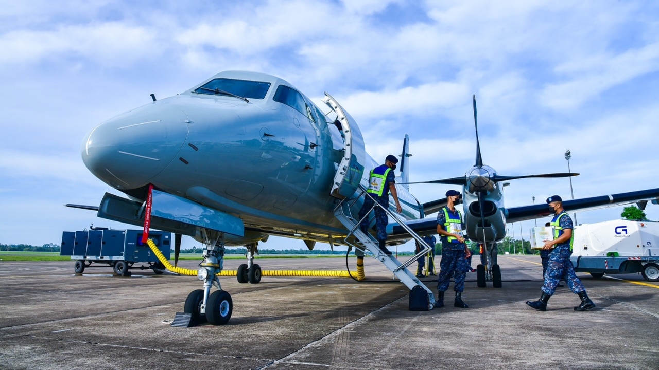 โฆษก ทอ. แจงนำ SAAB 340 บินขนผลไม้ช่วยเกษตรกร ยันใช้ ชม.ฝึกบิน 