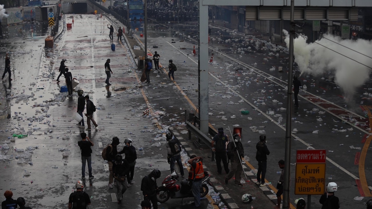 เยาวชนปลดแอก ประกาศยุติชุมนุม "ม็อบ 7 สิงหา" ขอให้มวลชนออกจากพื้นที่