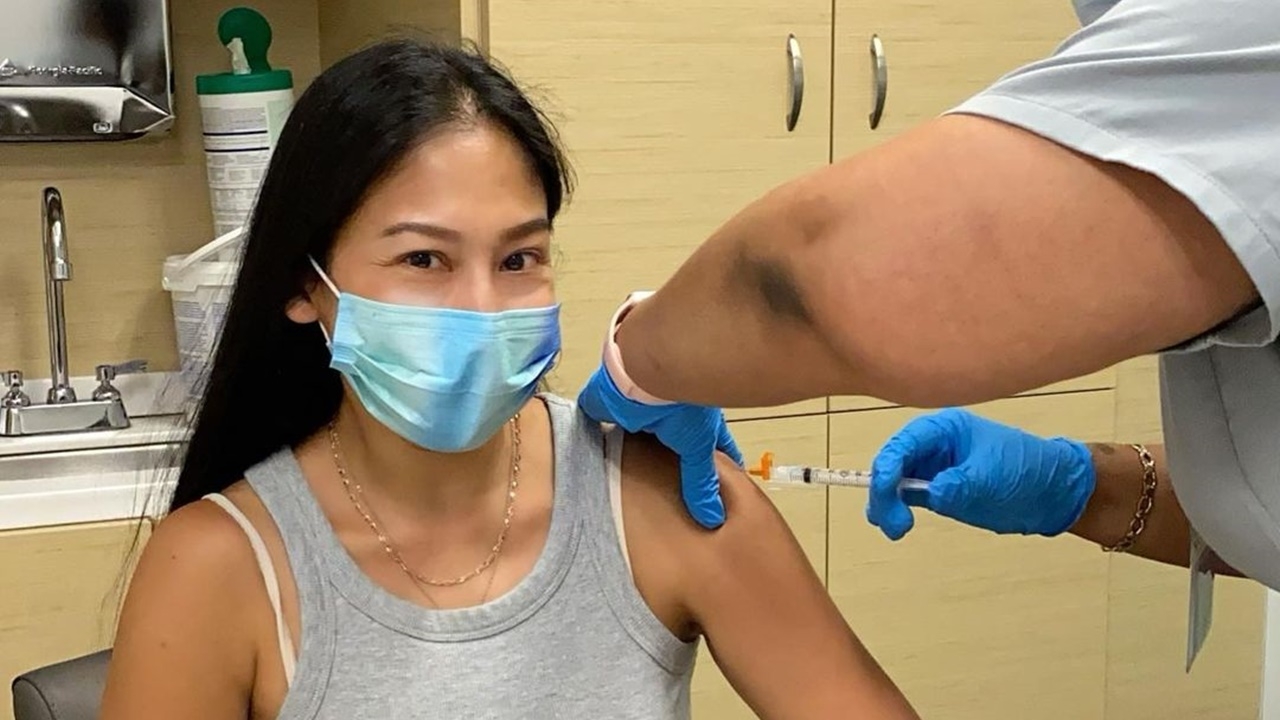 หนิง ศรัยฉัตร โชว์ผลตรวจภูมิหลังฉีดวัคซีนเข็ม 3 ตัวเลขพุงทะยานถึงหลักหมื่น