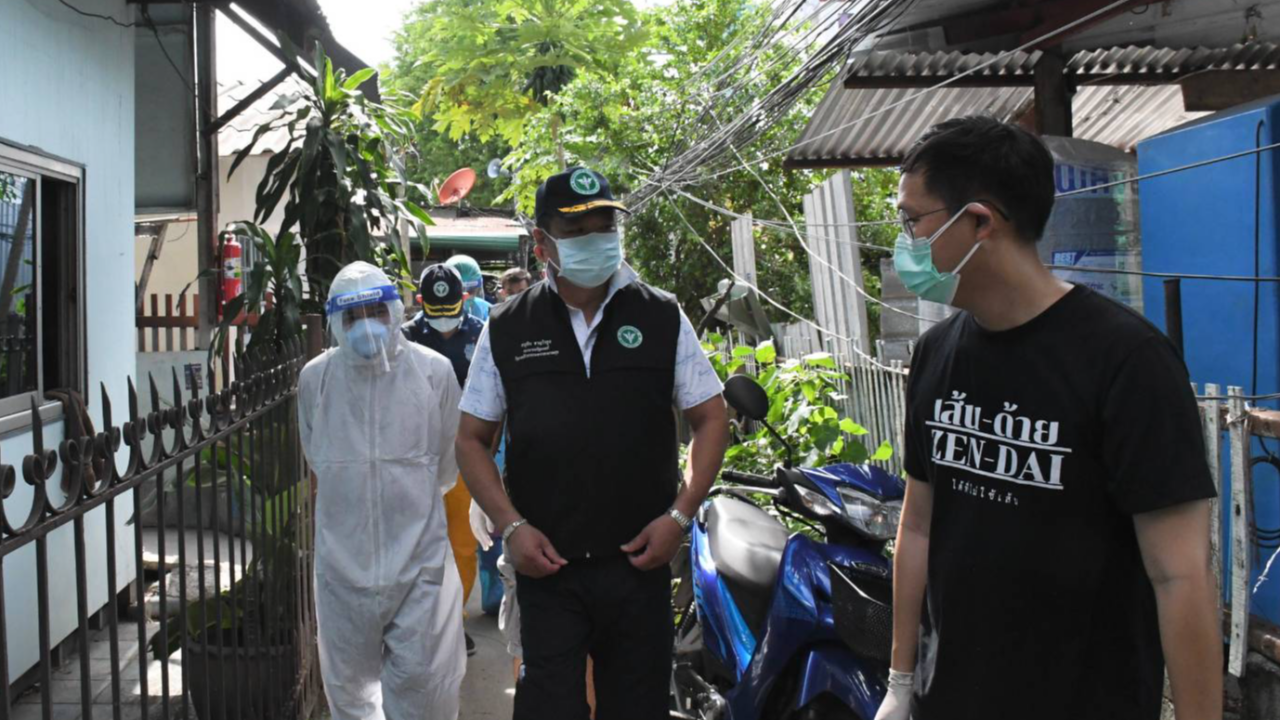 "อนุทิน"  สั่งเร่งฉีดวัคซีนให้ อสม. จัดระบบให้ผู้ป่วยทุกคนเข้าถึงการรักษา