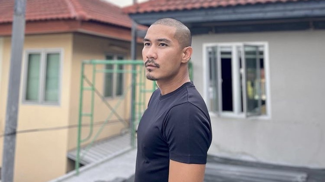 FC อยากเห็น แบงค์ แคลช ผมยาว หลังโพสต์ถามเซตผมอยู่บ้านเป็นเรื่องปกติมั้ย