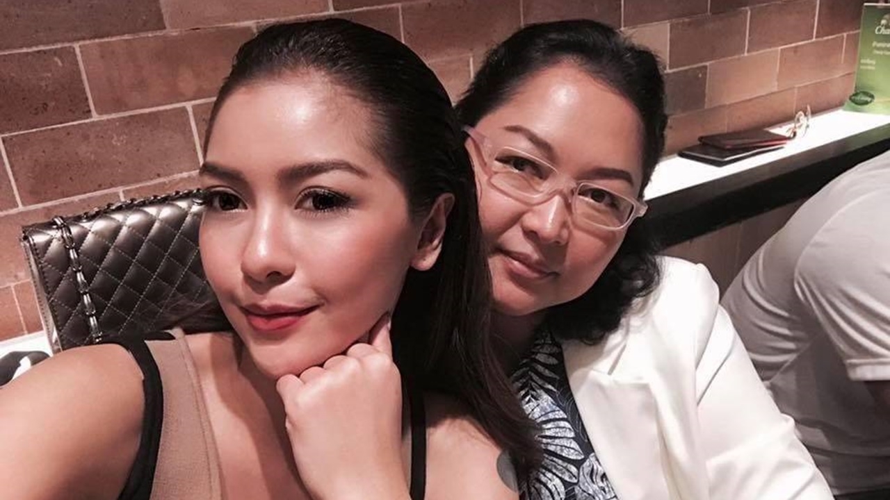 เพลงขวัญ นัตยา จากเด็กเอาแต่ใจ ชีวิตเปลี่ยนไปเมื่อรู้แม่ป่วยเป็นมะเร็ง