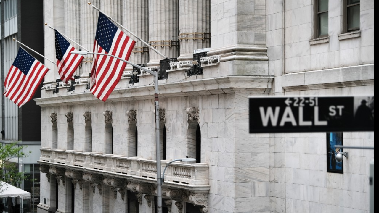 หุ้นสหรัฐฯ ปิดผสม ดาวโจนส์บวก น้ำมันดิ่งต่อวันที่ 3 ทองคำเพิ่มขึ้น