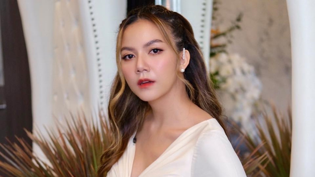 จ๊ะ นงผณี โพสต์น้อยใจ อาชีพนักร้องเสียภาษีทุกปี แต่ไม่ได้รับการเยียวยา