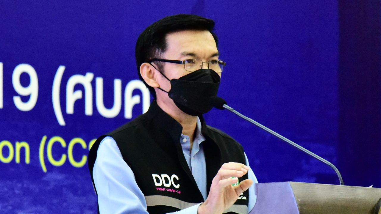 นพ.เฉวตสรร แจง ไม่ส่งไฟเซอร์ให้ด่านหน้าลอตเดียวหมด เพราะมีผลต่อการจัดเก็บ