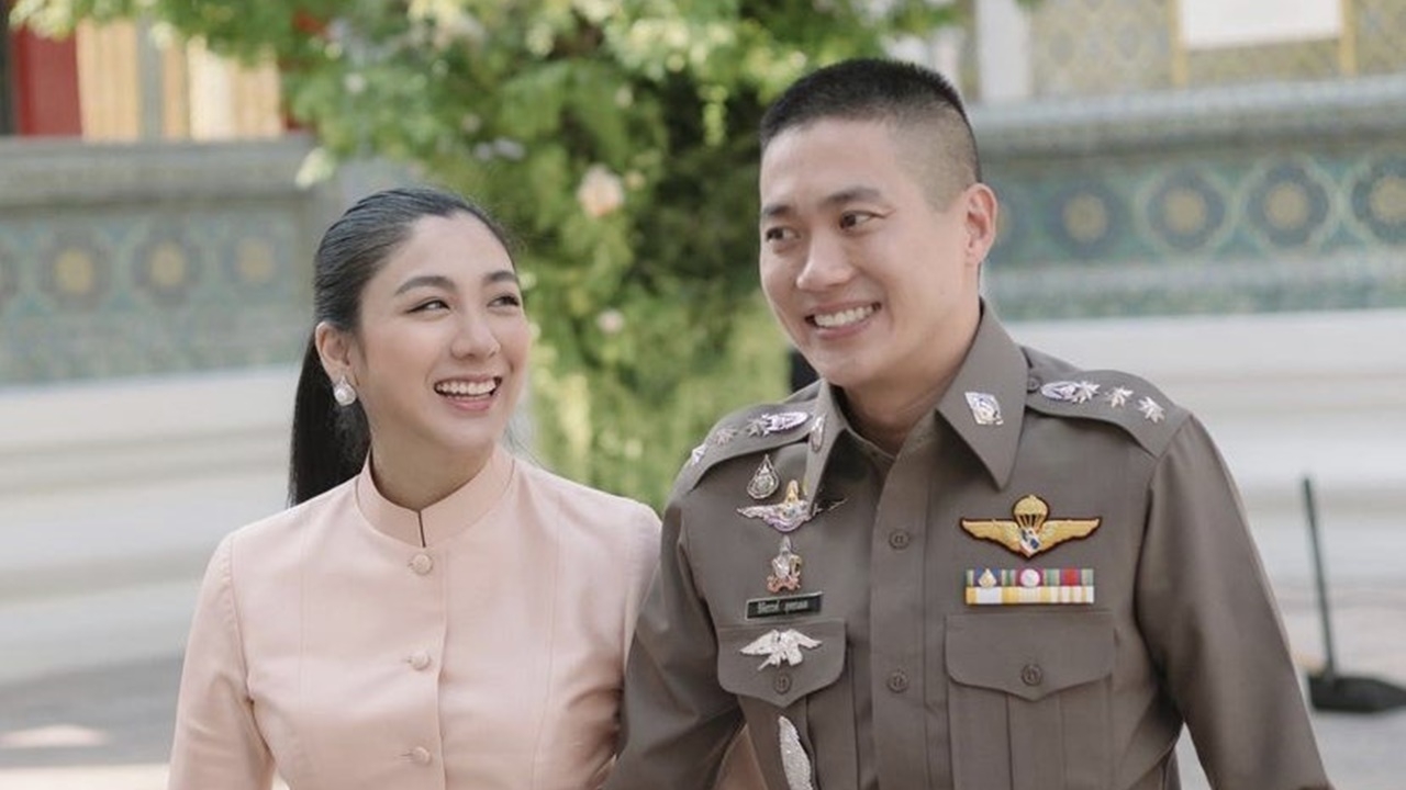 ใบเตย พรพจี เปิดใจรับทุกข์หนัก การที่รู้จัก ผู้กำกับโจ้ เราผิดด้วยหรือ