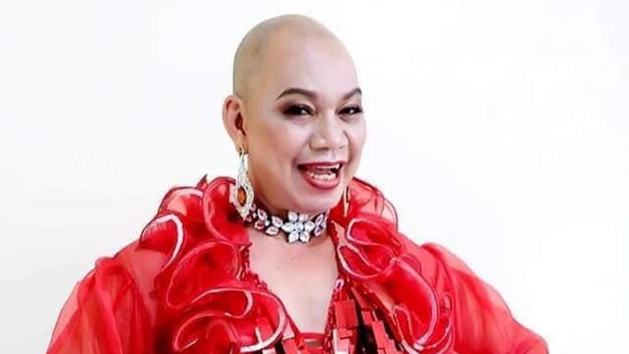 อุ๊บ วิริยะ เกือบหมดตัวเพราะไม่มีงาน จำใจขายทอง 40 บาทที่เคยใส่ 30 ปี 