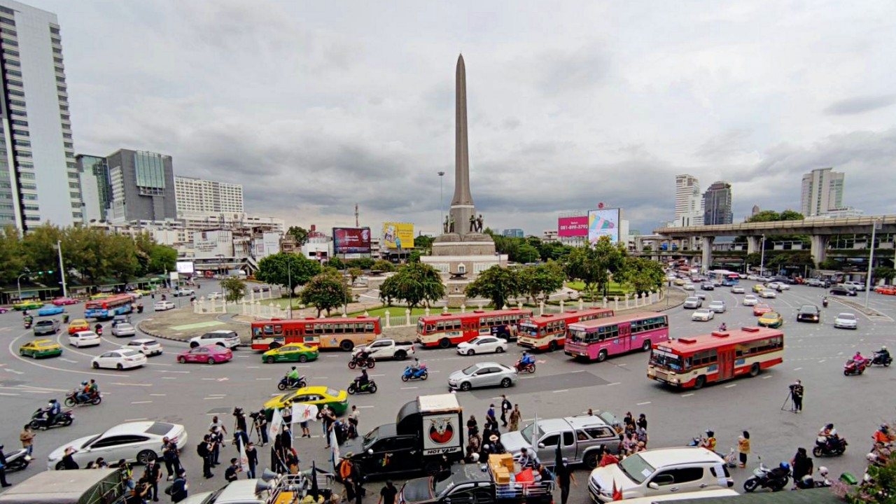 กลุ่มทะลุฟ้า นัด "ม็อบ 20 สิงหา" ยื่นหนังสือถึง 3 สถานทูต รวมตัว 10 โมง