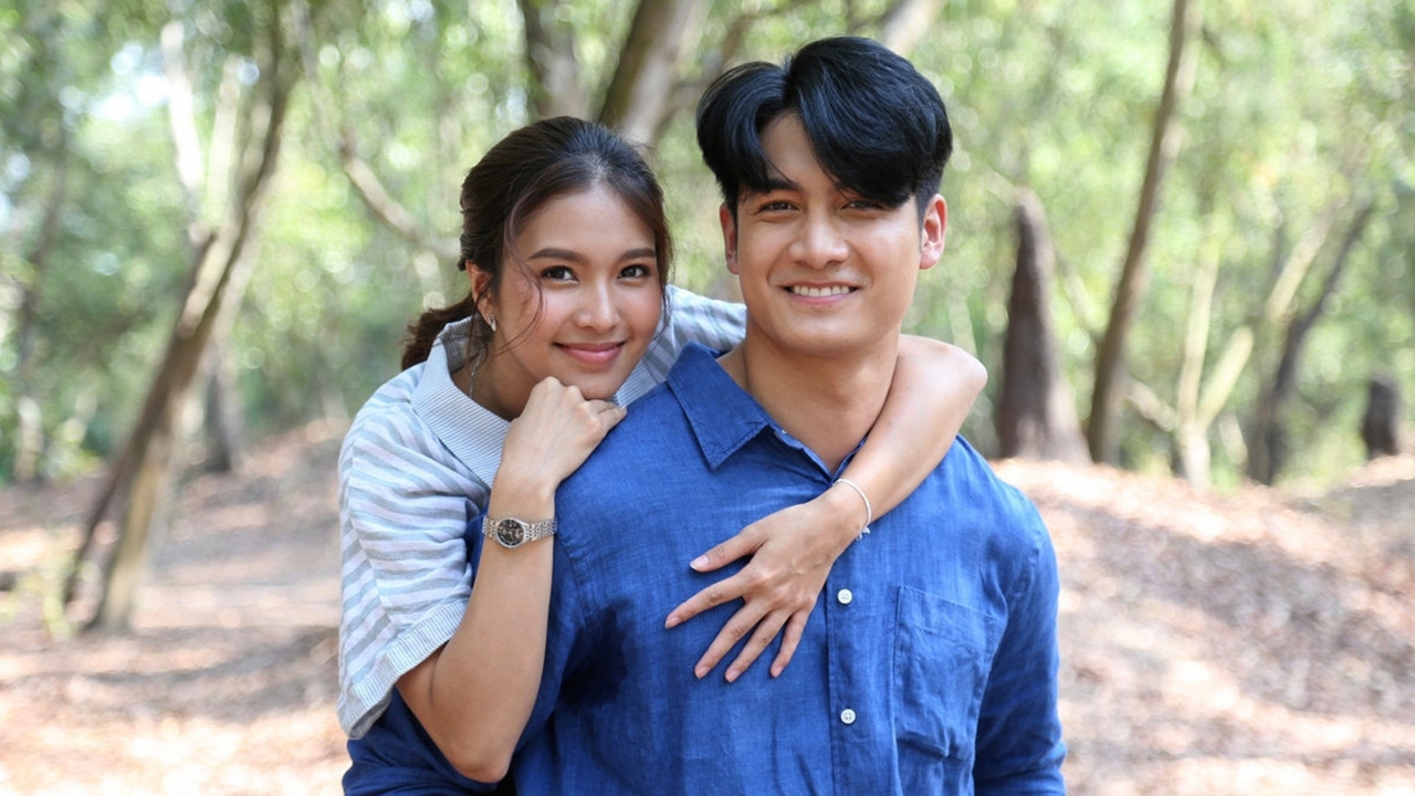 “เพชร” โชว์แมนแบก “เฟิร์น” วิ่งหนีผีกลายเป็นซีนหวานใน “ห้องสุดท้ายหมายเลข 6”