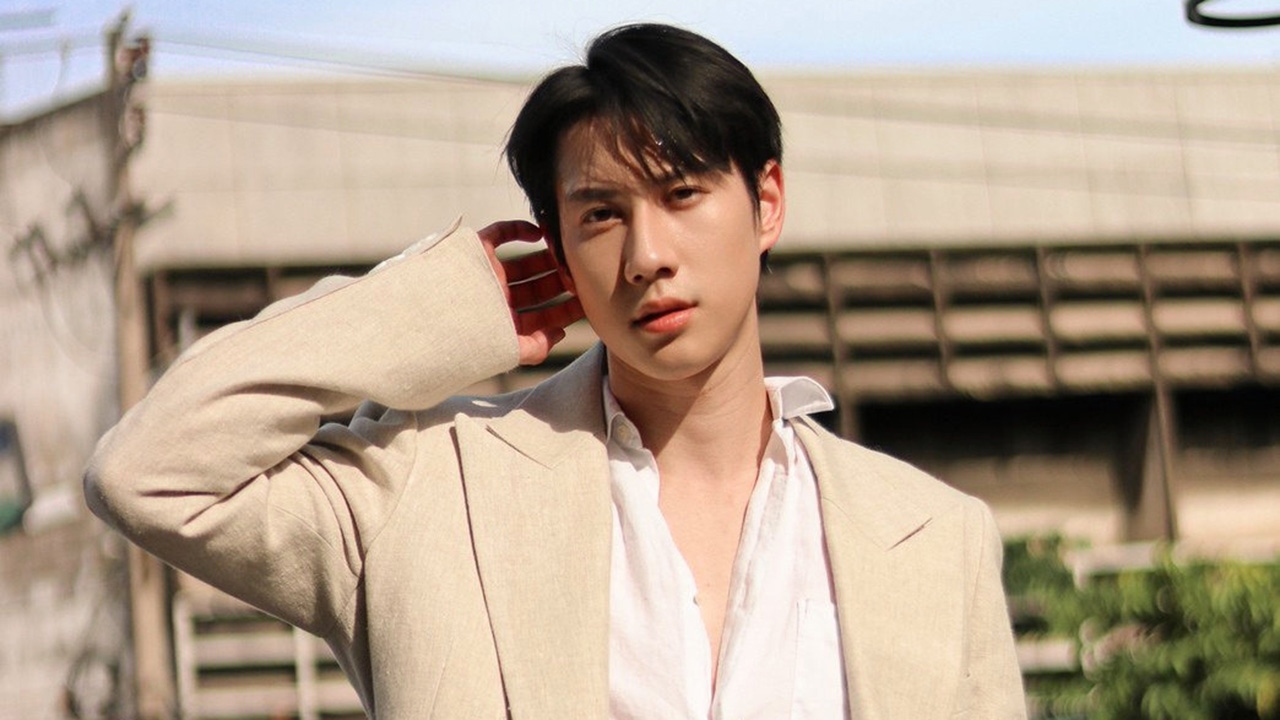 เปิดวาร์ป “ไบร์ท-รพีพงศ์” ขึ้นแท่นพระเอกแซ่บเอ็มวี “พีพี” เป็นปลื้มกระแสปัง