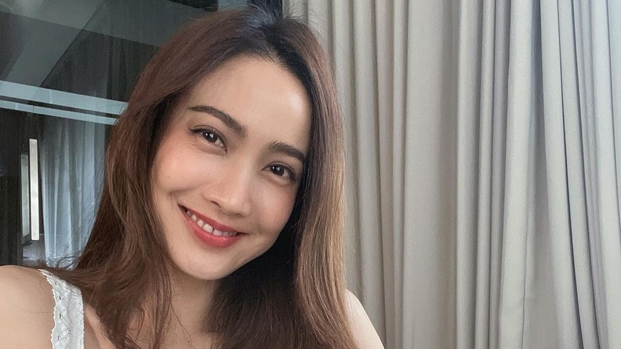 แต้ว ณฐพร คัมแบ็ก โชว์สเตปเต้นสุดปัง ถูกใจชาวเน็ตแห่กดไลค์ครึ่งล้าน (คลิป)