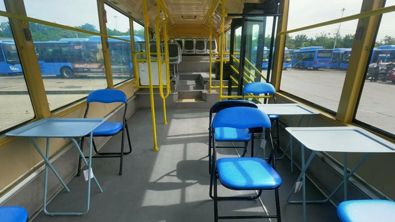 กทม. เผยโฉม "รถฉีดวัคซีนโควิดถึงบ้าน" คาดเริ่มสัปดาห์หน้า