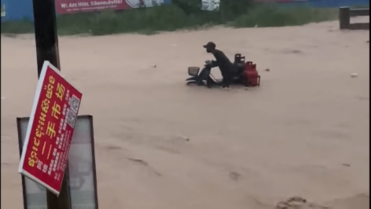 กัมพูชาอ่วม! เผชิญน้ำท่วมหนัก สูญหาย 1 ราย 