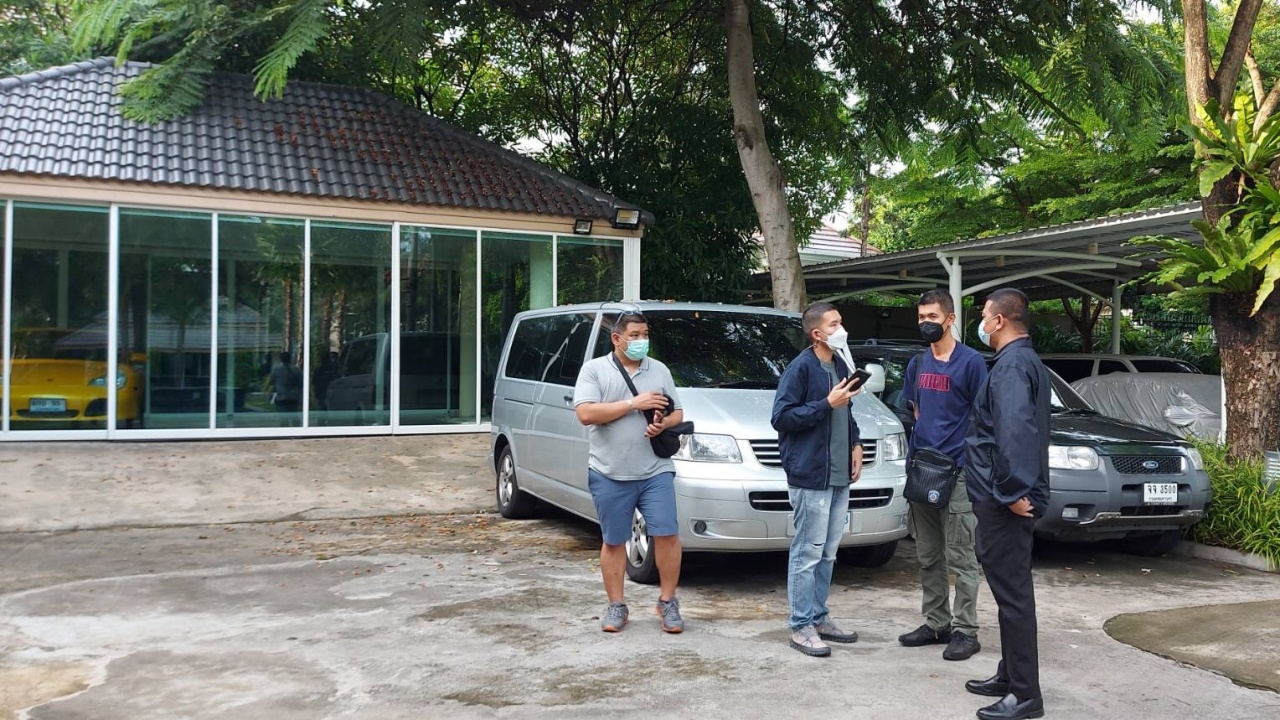 "ผกก.โจ้" ครอบครองรถหรูเพียบ ทั้งเฟอร์รารี่ ลัมโบร์กินี