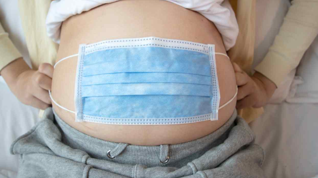 รีวิวประสบการณ์ “คนท้องติดโควิด” สองชีวิตที่ต้องดูแล