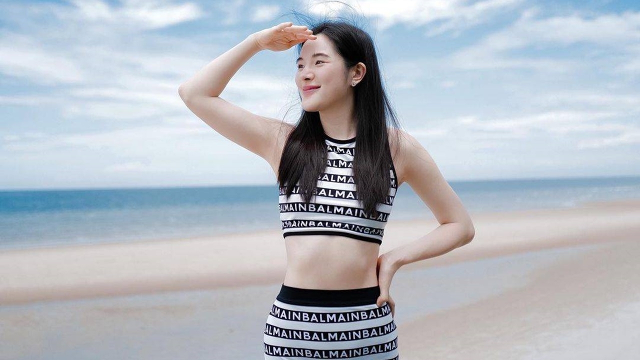 ปันปัน สุทัตตา แจกความสดใสในชุดทูพีซ เผยผิวขาวเนียนออร่า (คลิป)