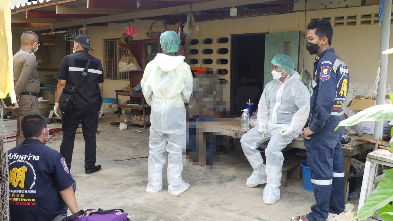 สลดพ่อสุดทนชักปืนยิงลูกชายดับก่อนลาโลกตาม ปมคลั่งยาทุบตีพ่อแม่นานหลายปี