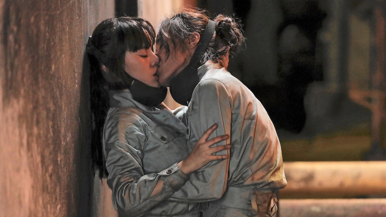 “มุก-ธิชา” เล่นจริงจูบจริง ยอมรับเขินมากฉากเลิฟซีนเลสเบี้ยนใน “บุษบา”