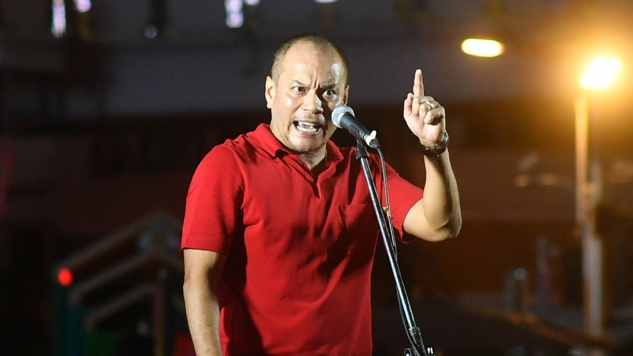 ณัฐวุฒิ ปราศรัยม็อบ 5 กันยา ท้า "ประยุทธ์" ออกจากบ้านคนเดียวมาเช็กเรตติ้ง