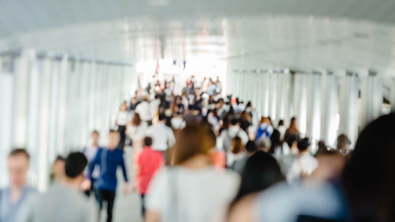 ประชาชนต้องสวดมนต์