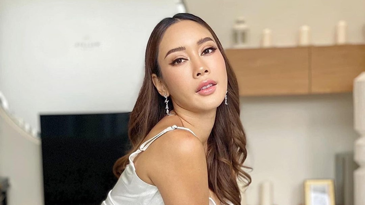 น้ำเพชร อยากแต่งหน้าเหมือน อั้ม พัชราภา แต่ผลออกมาคล้าย ยุ้ย จีรนันท์