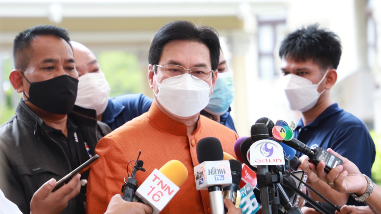 หัวหน้า ปชป. ชี้ หากแก้รัฐธรรมนูญ วาระ 3 ผ่าน ช่วยลดอุณหภูมิทางการเมือง