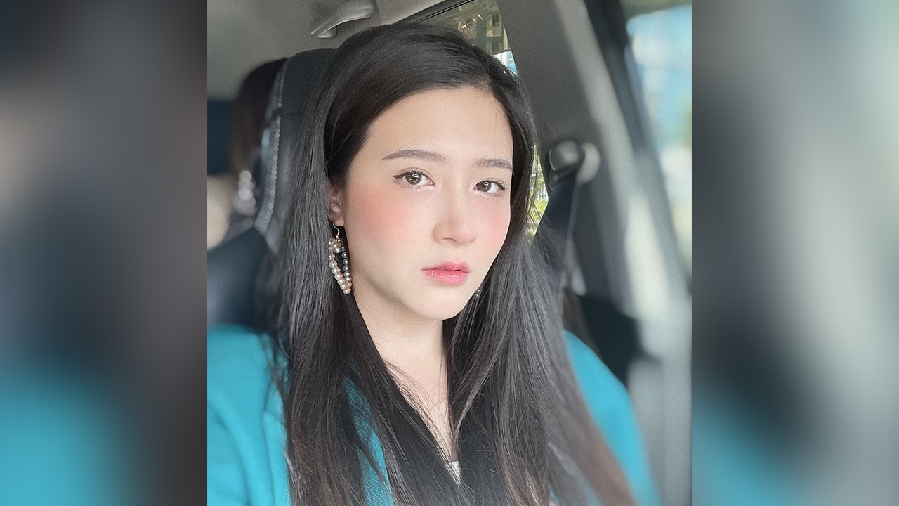 โฟกัส โพสต์ข้อความแรง "ใครกันแน่ที่ขายชาติ" ชาวเน็ตแห่คอมเมนต์